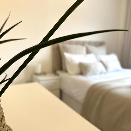 Private Room With En-Suite And Parking In Shared Flat Glasgow Eksteriør billede
